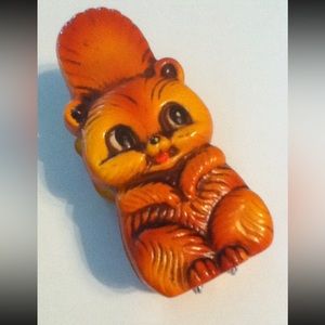 ISO - vintage chalk ware stapler